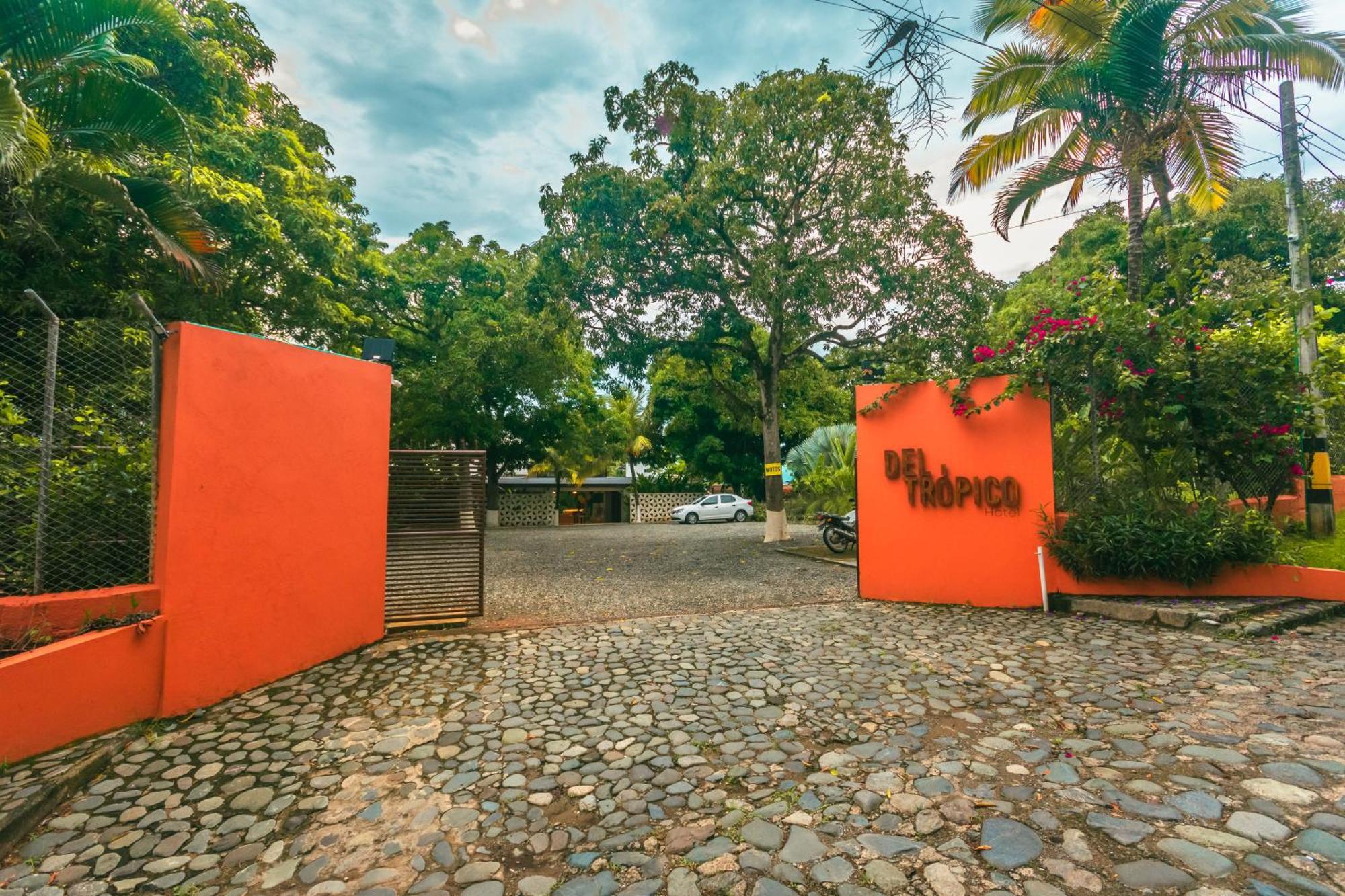 Del Tropico Hotel Сопетран Экстерьер фото